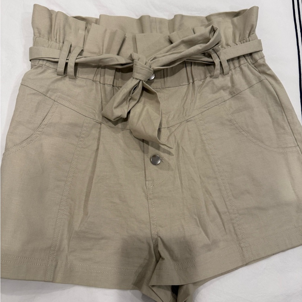 Women's Paperbag Belted Waist Shorts